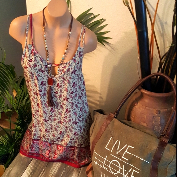 Wow Now Tops - SALE TODAY NWT Wow Now OS Bo Ho Paisley Tunic Tank